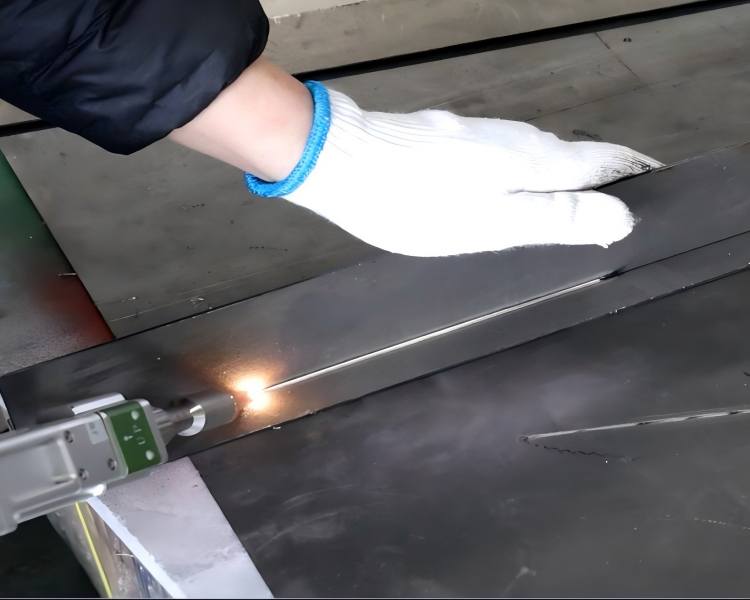 uploads/www.transoncnc.com/images/17629343543720.jpg 4.jpg