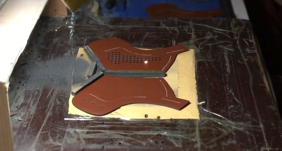 How CO2 Laser Marking Machine Work in Shoes Factory?
