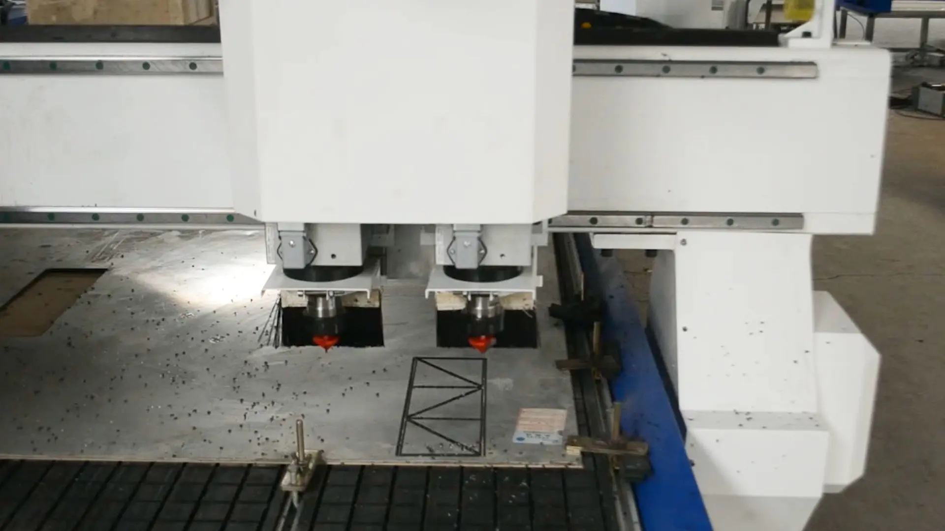 1540T2 CNC Router With 2 Spindles